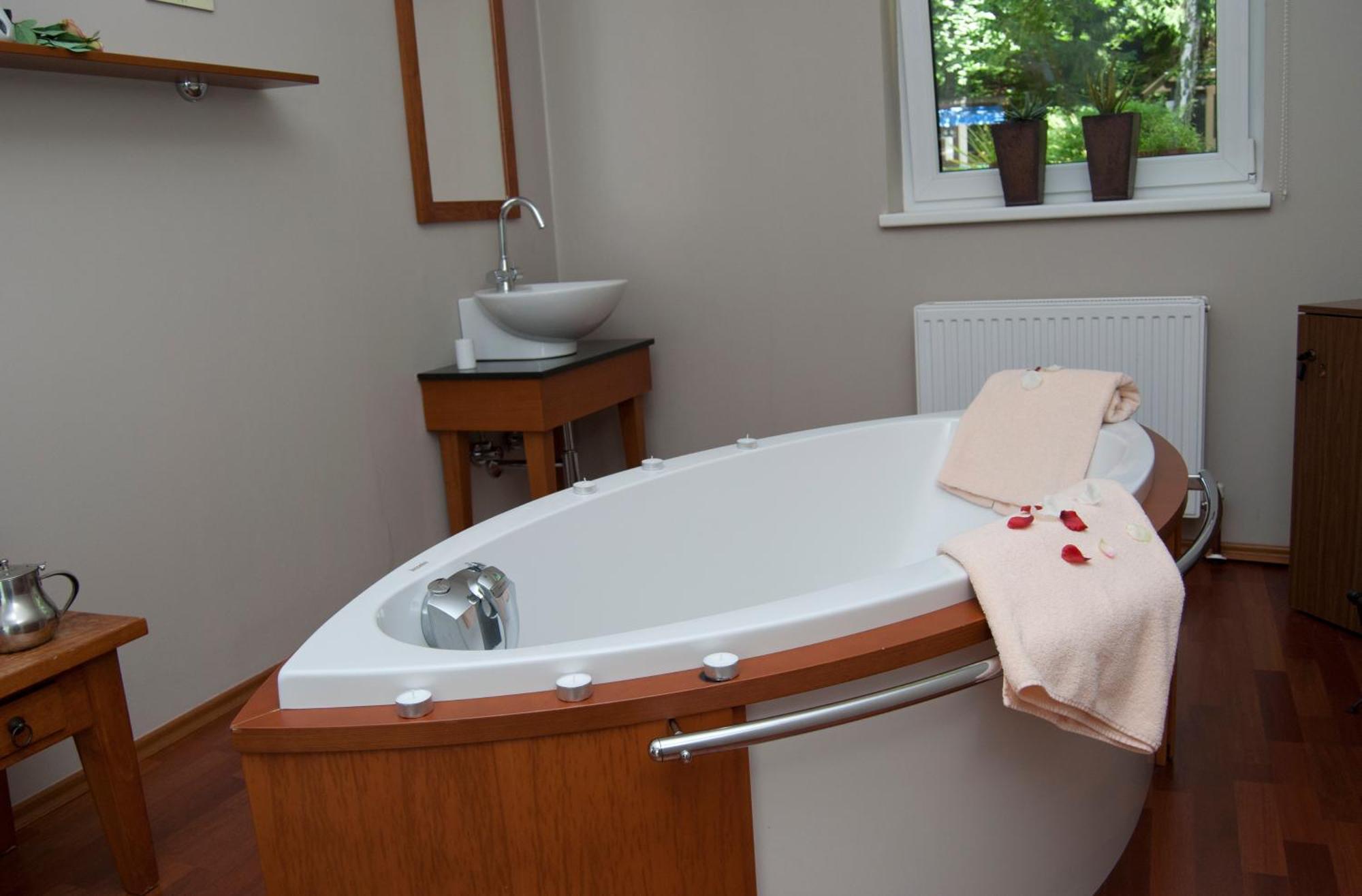 Seehotel Europa Velden am Woerthersee Ngoại thất bức ảnh